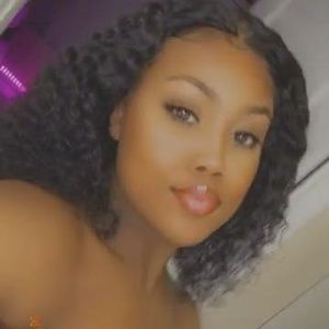 Meet your Posher, Tassja